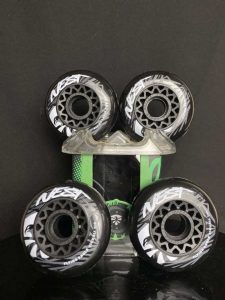 FS Flying Eagle 80 NEST Wheels 4