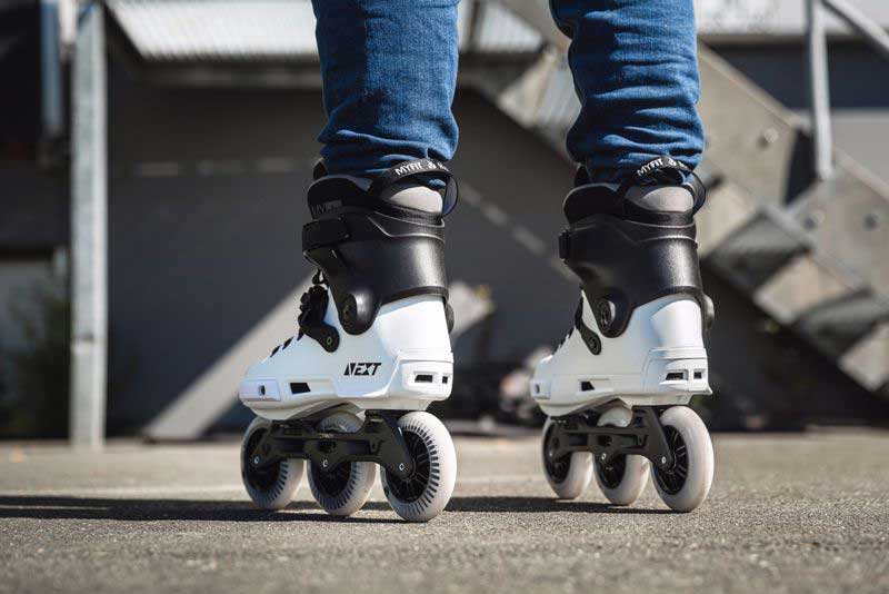 مقایسه اسکیتهای فری استایل، سرعت و شهری: کدام سبک مناسب شماست؟ 3 اسکیت شهری Urban Skates